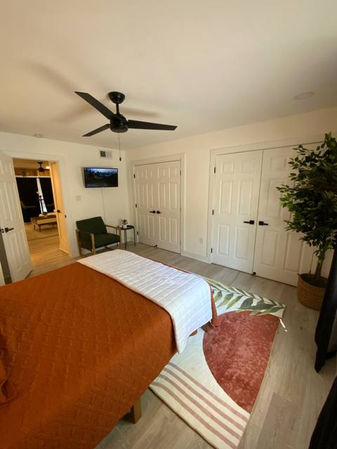 One-Bedroom C photo 4