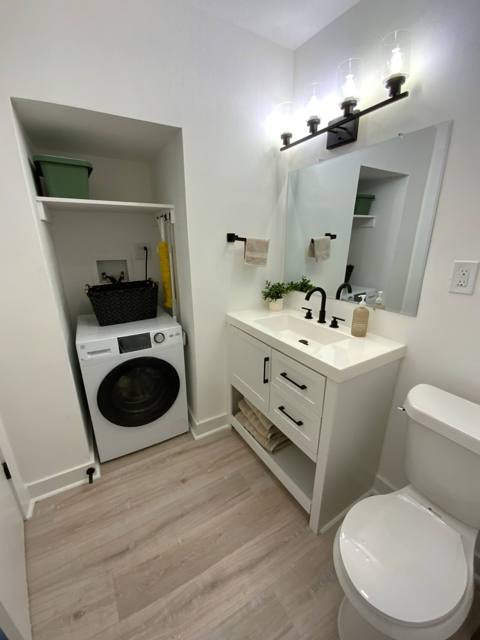 One-Bedroom C photo 9
