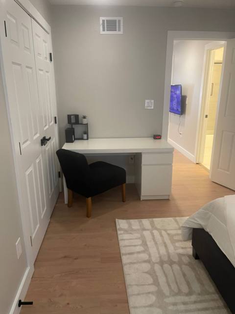 One-Bedroom D photo 6